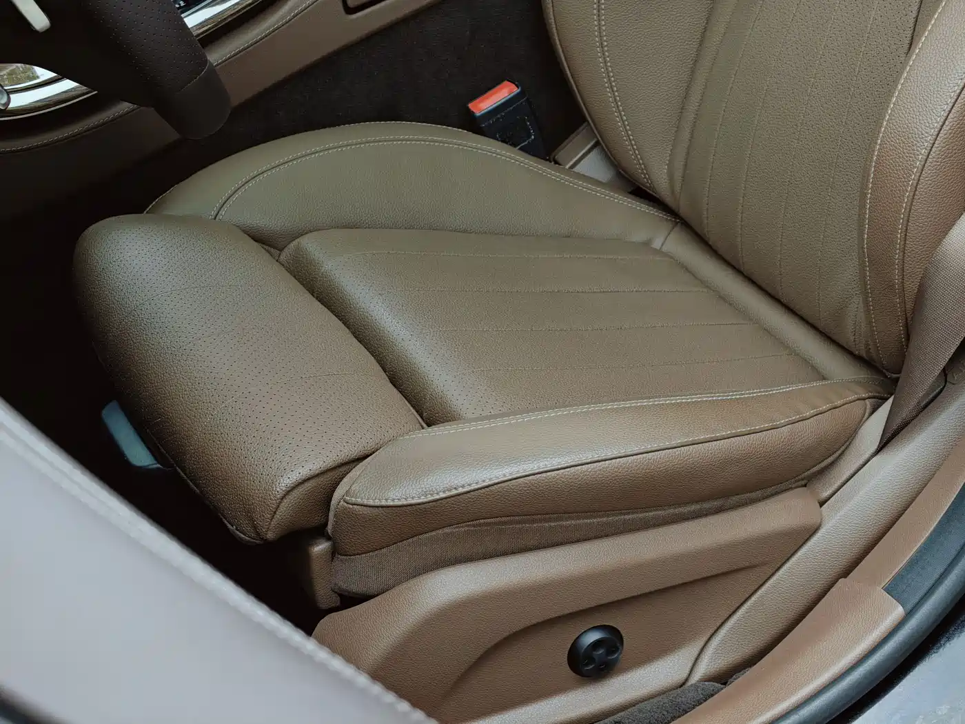 Mercedes-Benz E-Class 2017 E 200 L 4MATIC фото 17