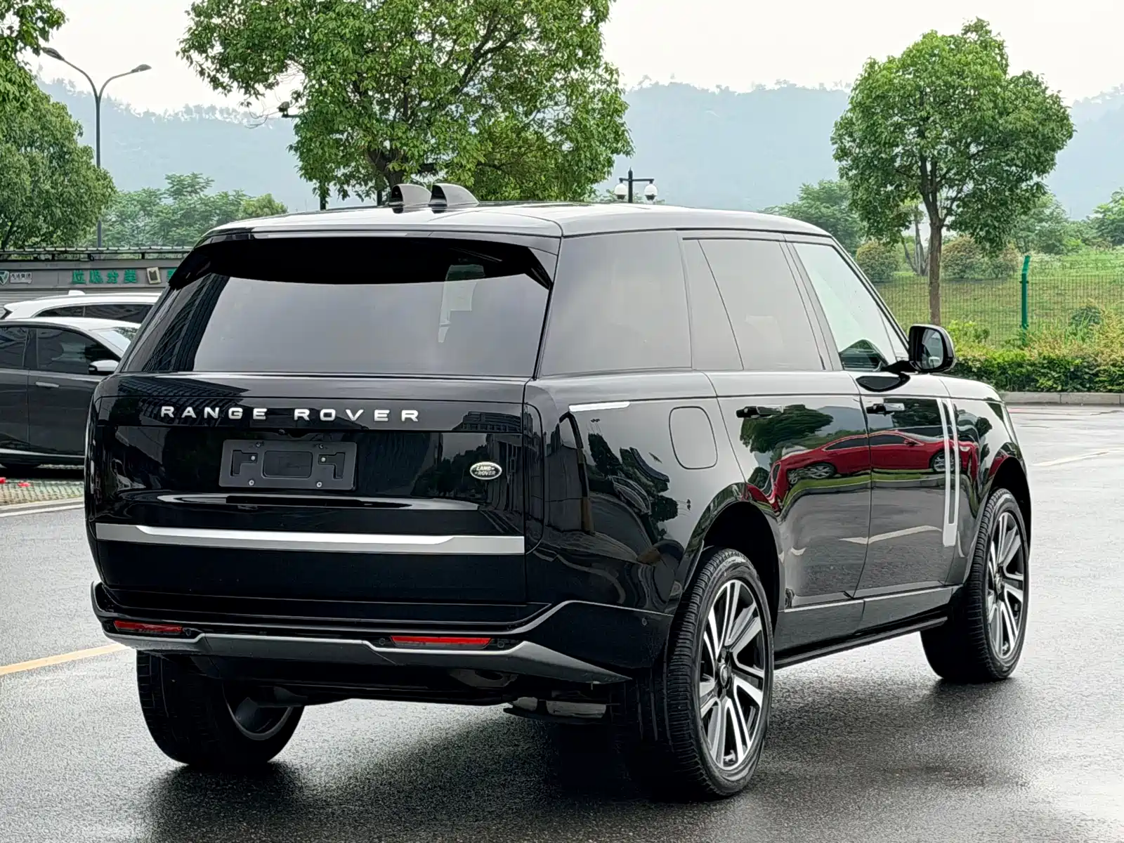 Фото 3 - Land Rover Range Rover