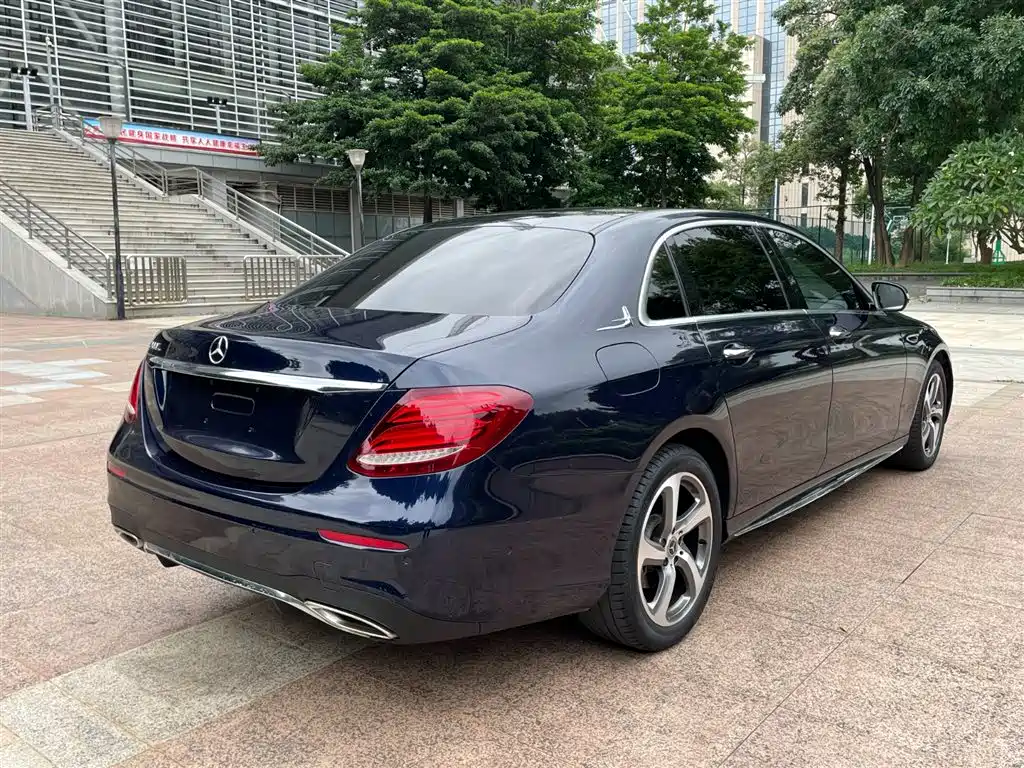 Mercedes-Benz E-Class 2018 Facelift E 300 L Sport Fashion фото 5