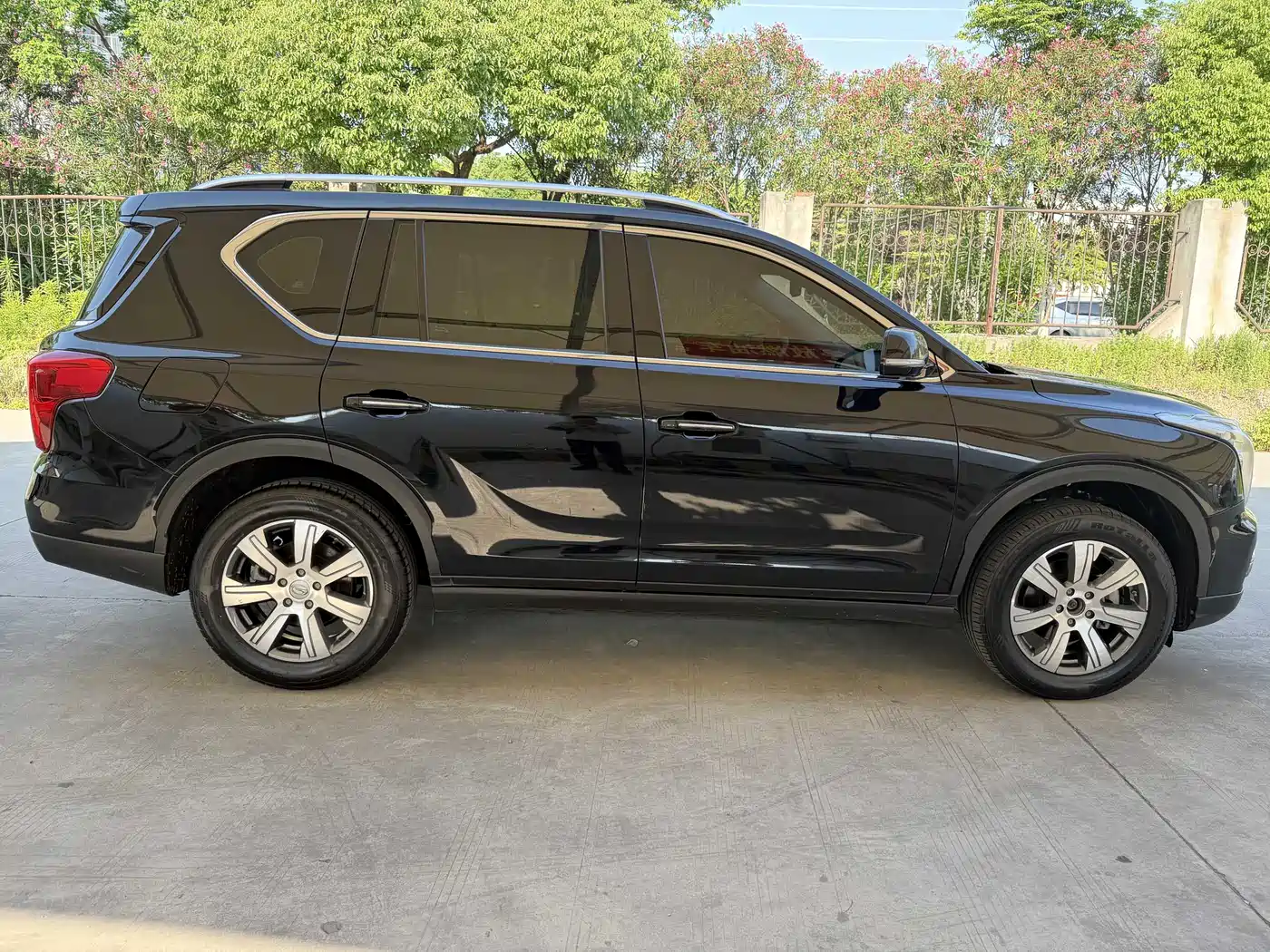 GAC Trumpchi Trumpchi GS7 2020 2019 390T 2WD Luxury Model