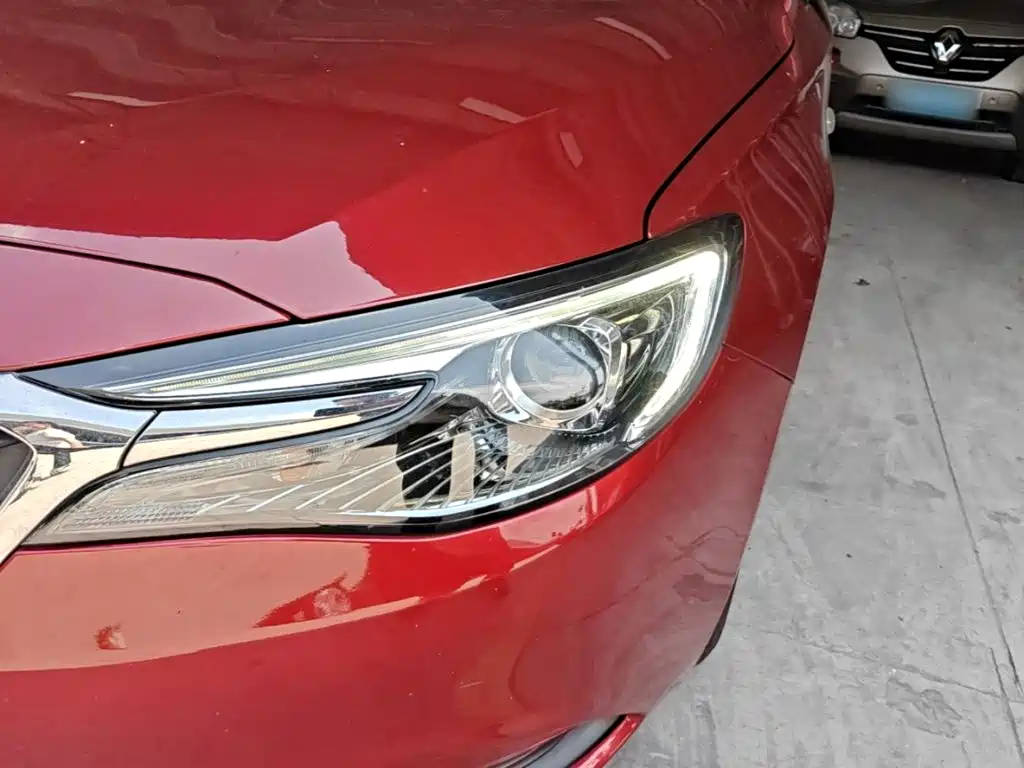 Фото 24 - Buick Excelle