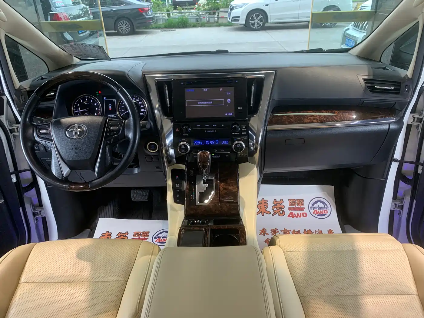 Toyota Alphard 2018 Facelift 3.5L Luxury Edition фото 8