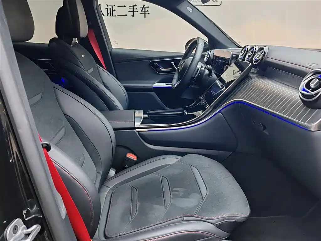 MERCEDES-BENZ GLC AMG