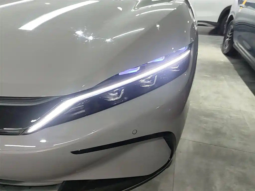 BYD Han 2025 DM-i Smart Driving Edition 125KM LiDAR Flagship фото 24