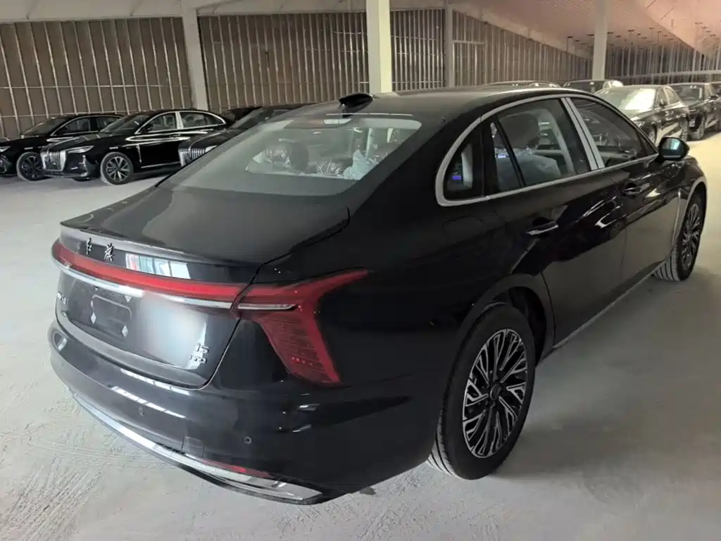 Hongqi H5 2026 2025 2.0T Automatic Flag Celebration 500,000 Units Anniversary Edition
