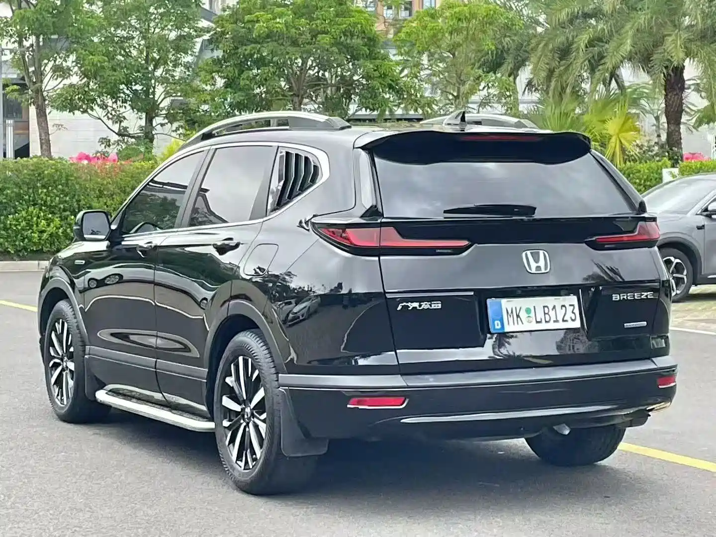 Фото 4 - Honda Breeze