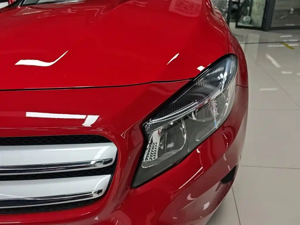 Mercedes-Benz GLA 2016 GLA 200 Dynamic фото 24