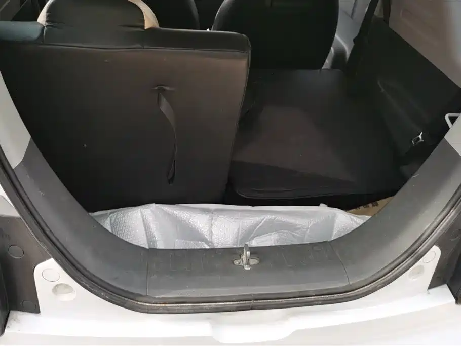 Geely Galaxy Panda 2023 Panda Mini 200km Endurance Bear фото 4