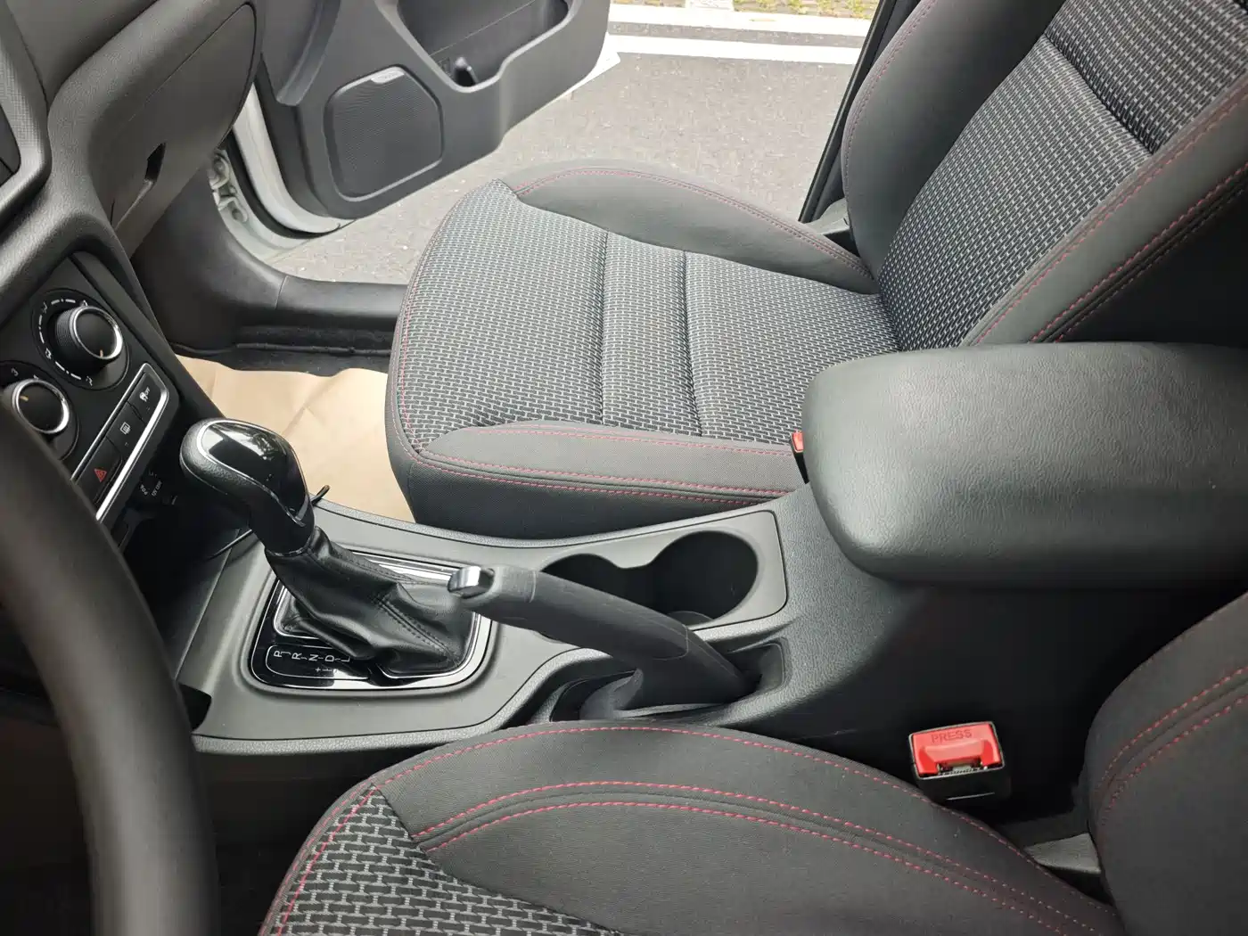 Chery Tiggo 3 2018 2016 1.6L CVT Trend Edition