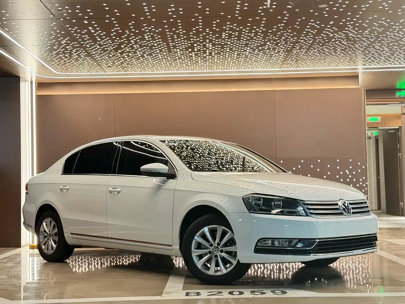 Volkswagen Magotan 2013 1.8TSI Leading фото 3