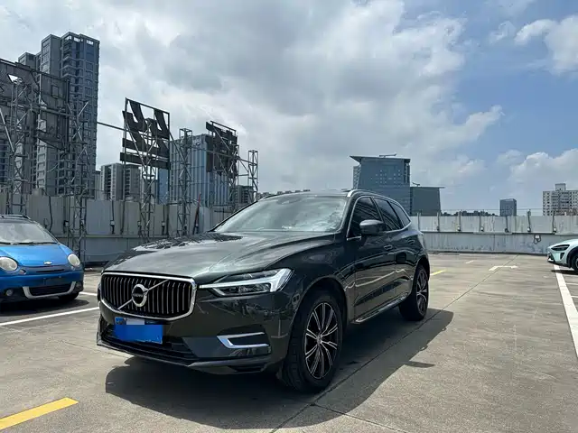  Volvo Volvo XC60 2020 T5 AWD Inscription Luxury Edition