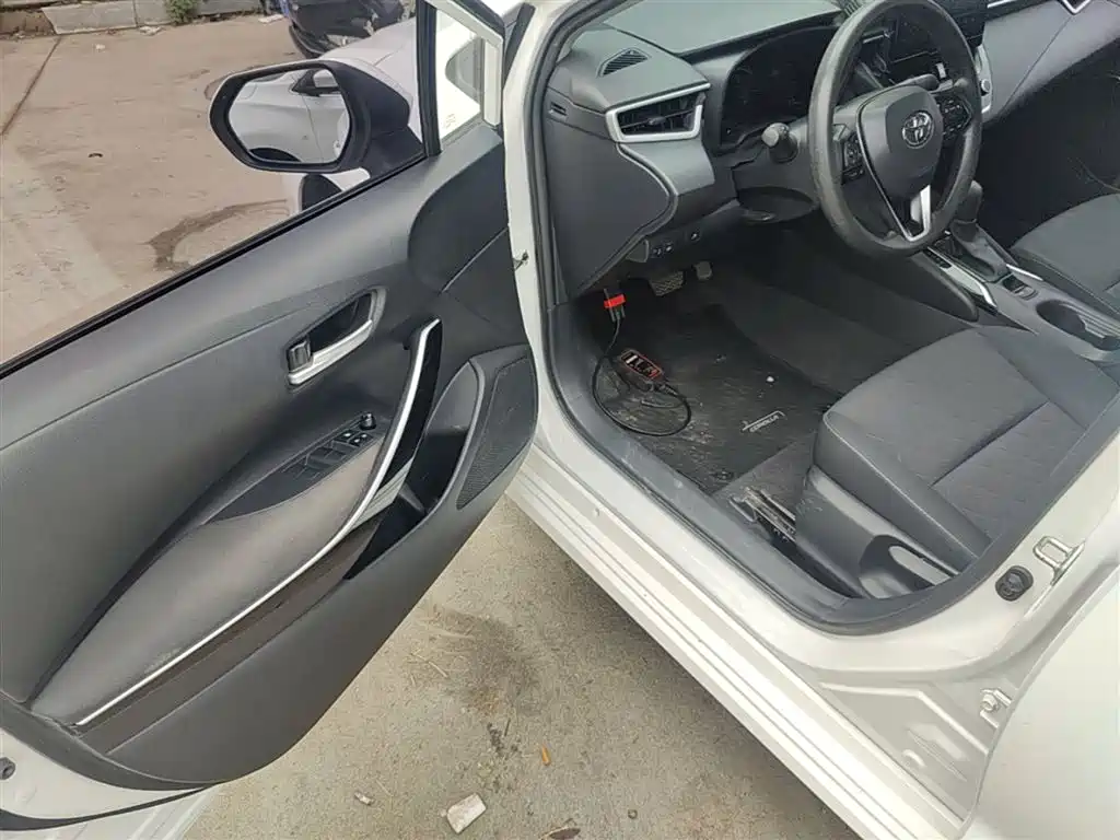 Toyota Corolla 2023 1.8L Smart Hybrid Dual Engine Pioneer Edition фото 15