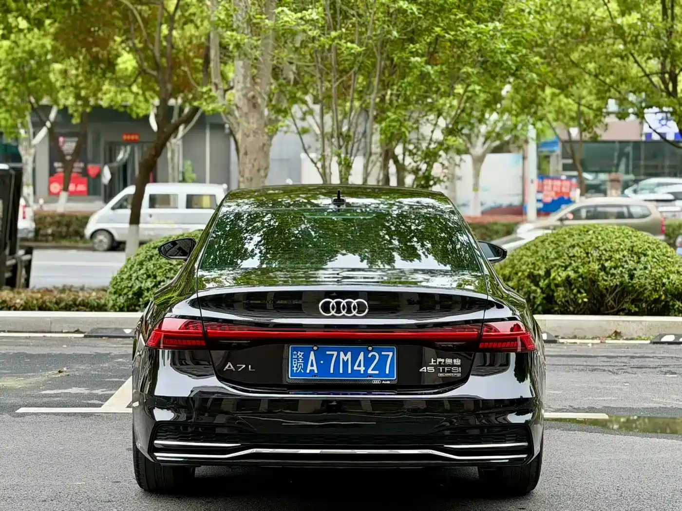 AUDI A7L