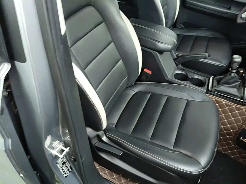 Фото 25 - Wuling Motors Wuling Journey