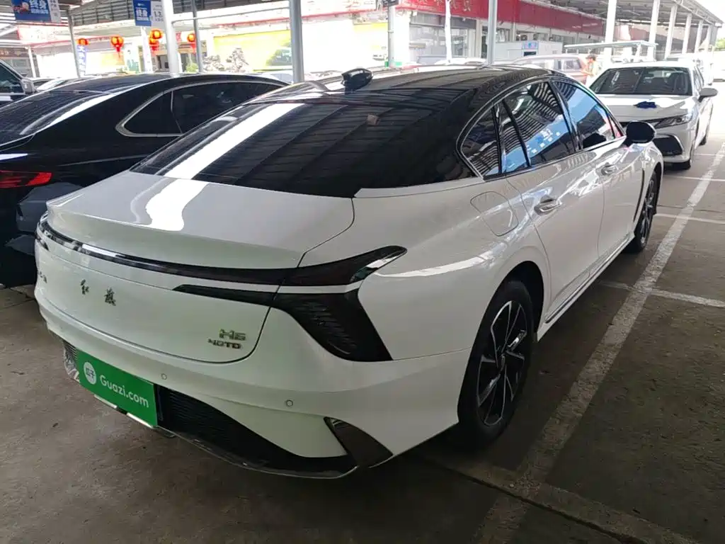 Hongqi H6 2025 2024 Model 2.0T Elegance Edition