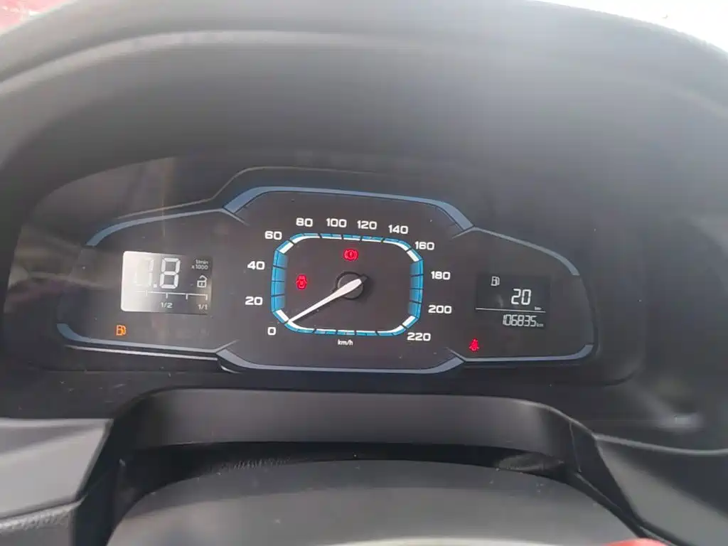 Roewe 360 2016 2016 1.5L Manual Smart Screen Edition