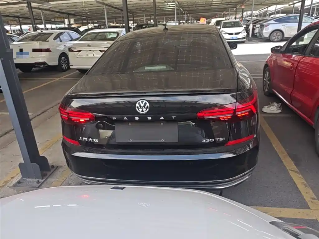 Volkswagen Passat 2019 330TSI Elite (China V) фото 6