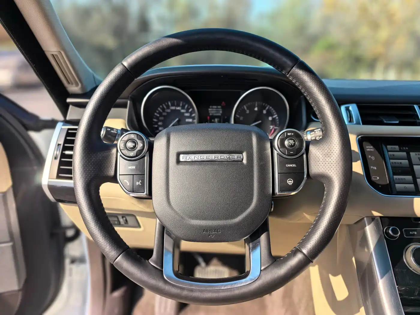 Land Rover Range Rover Sport 2014 3.0 SC V6 HSE фото 19