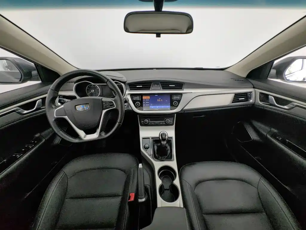 Фото 5 - Geely Emgrand GL