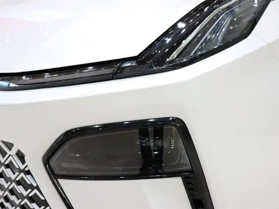 Фото 7 - Maxus Maxus G70