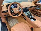 Фото 4 - Aston Martin DB12