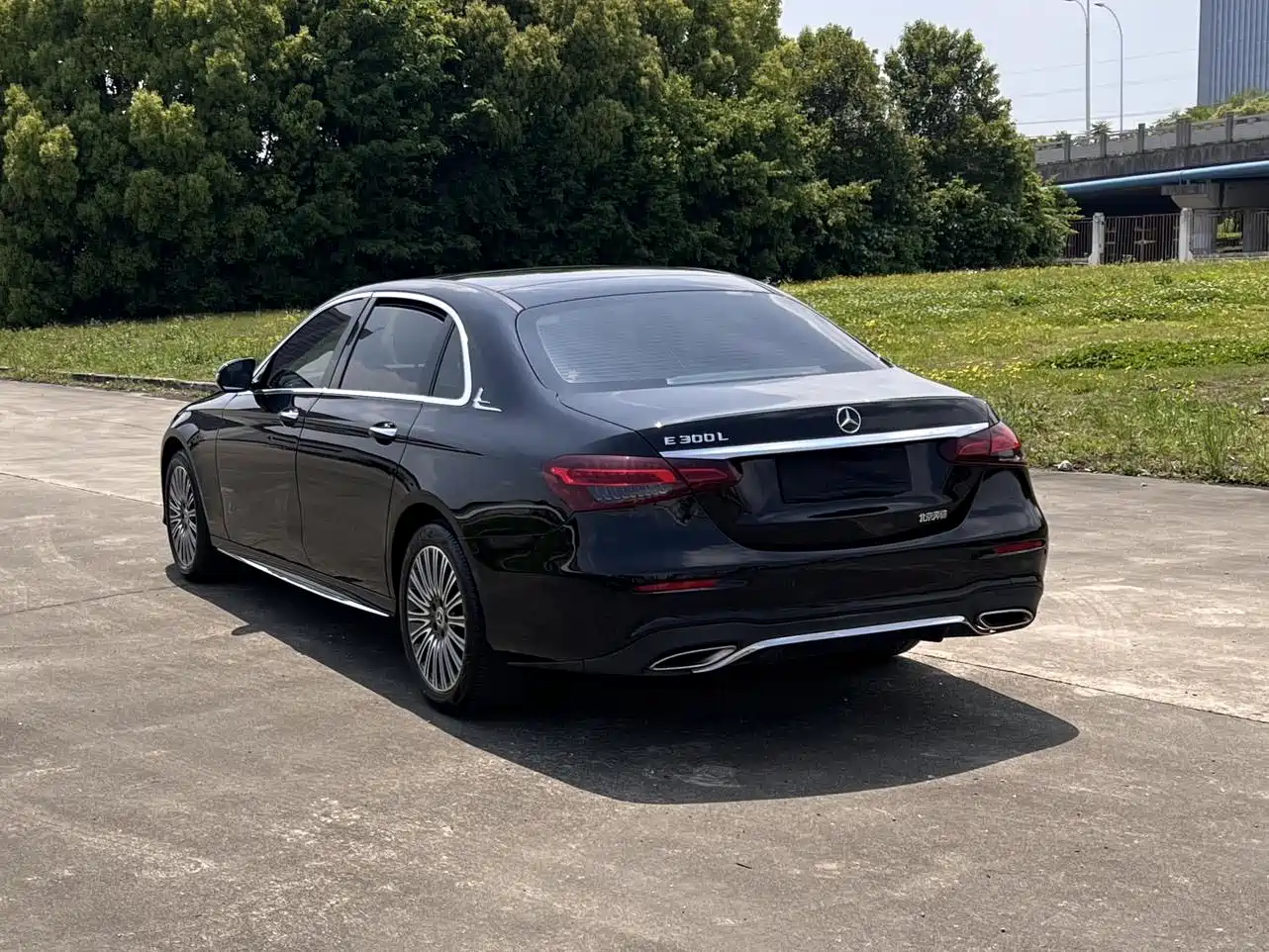 Mercedes-Benz E-Class 2021 E 300 L Fashion фото 9