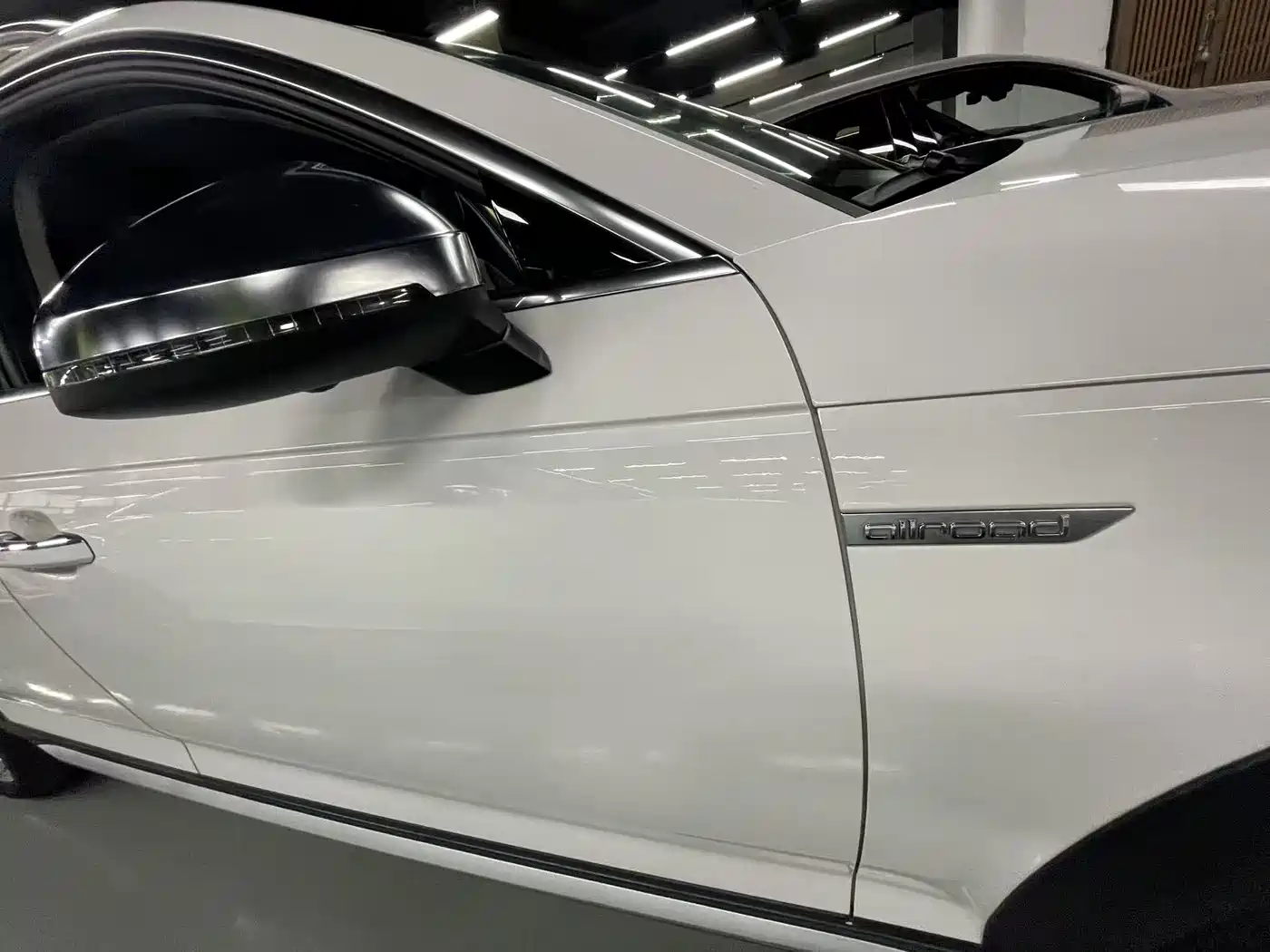 Audi A4 (Import) 2018 2017 45 TFSI allroad quattro Fashion