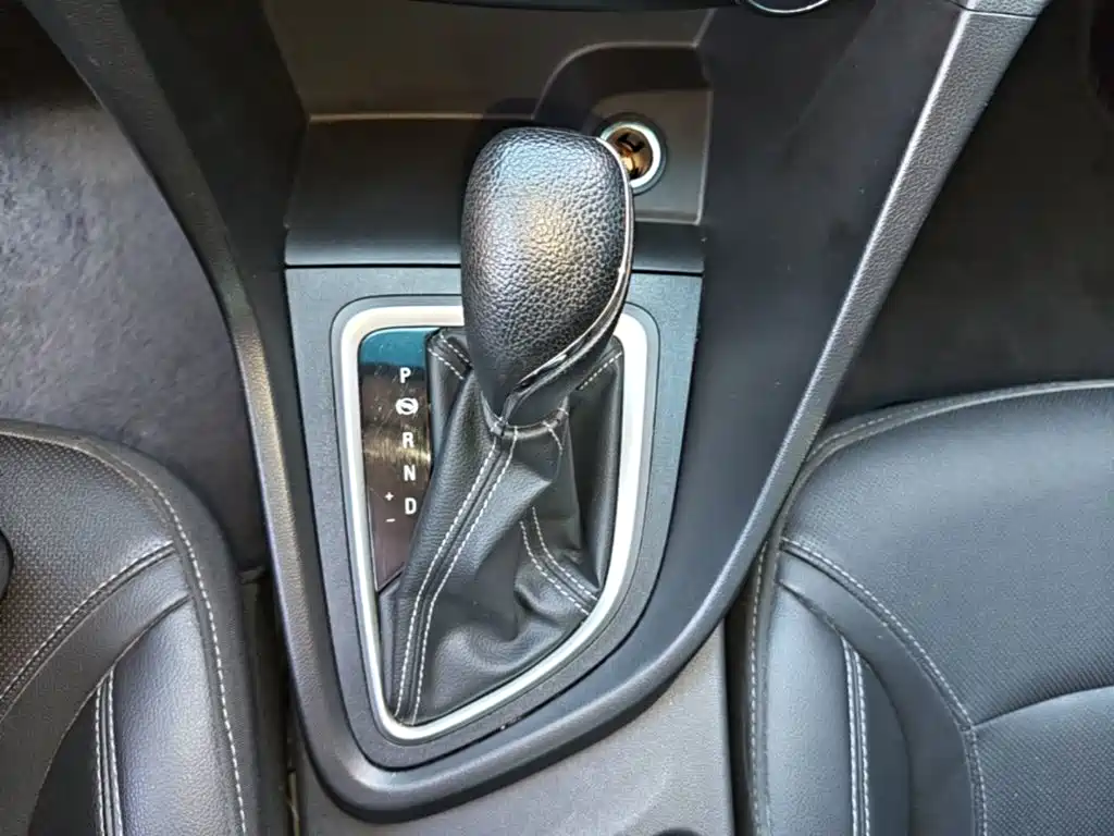 Фото 14 - Buick Excelle