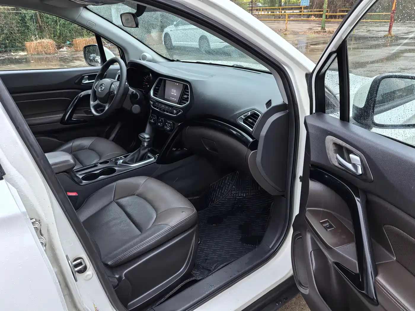 GAC Trumpchi Trumpchi GS4 2016 235T G-DCT Luxury Edition фото 12