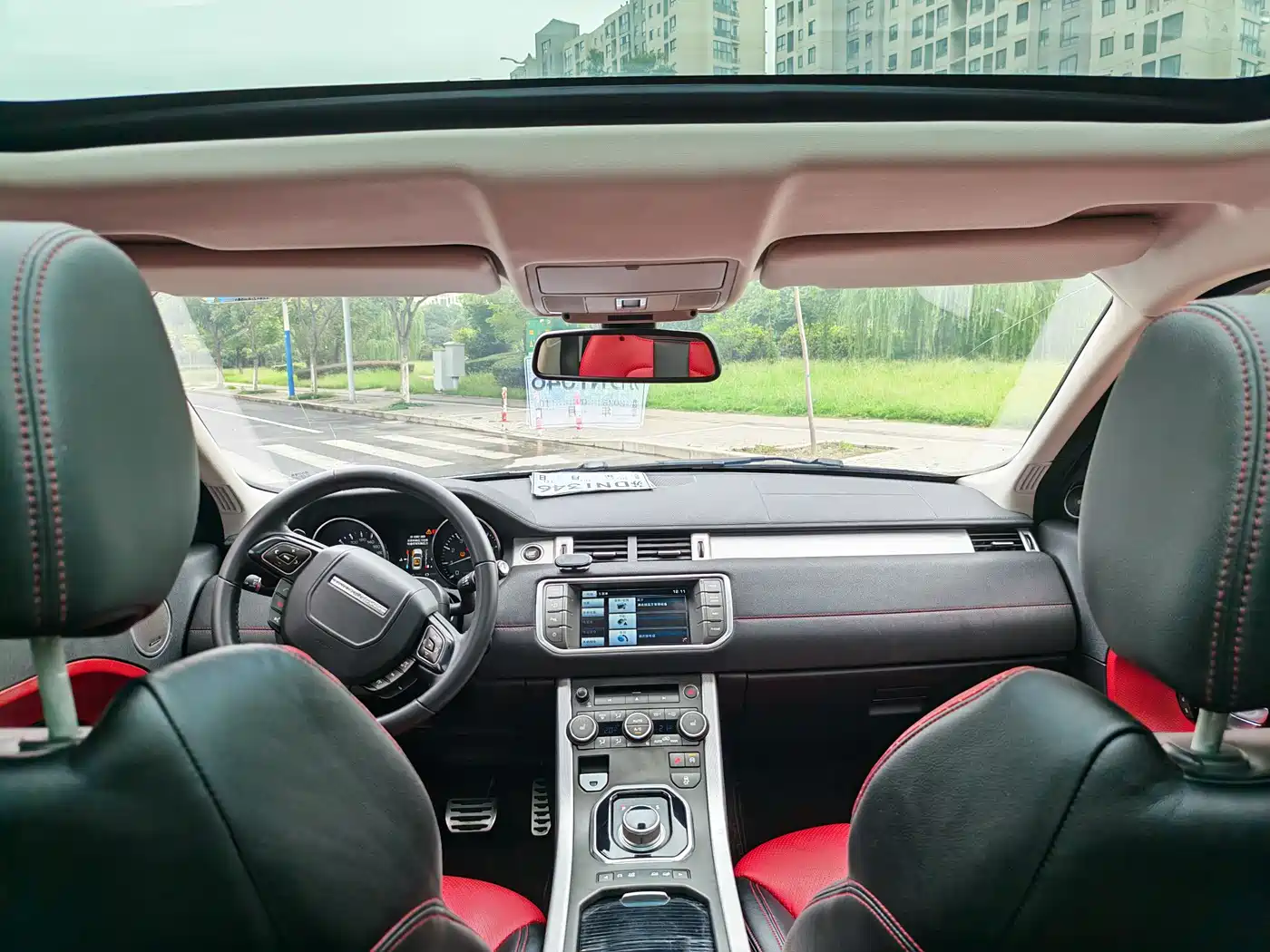Land Rover Range Rover Evoque (Import) 2014 2.0T 5-door Brilliance Sport фото 10