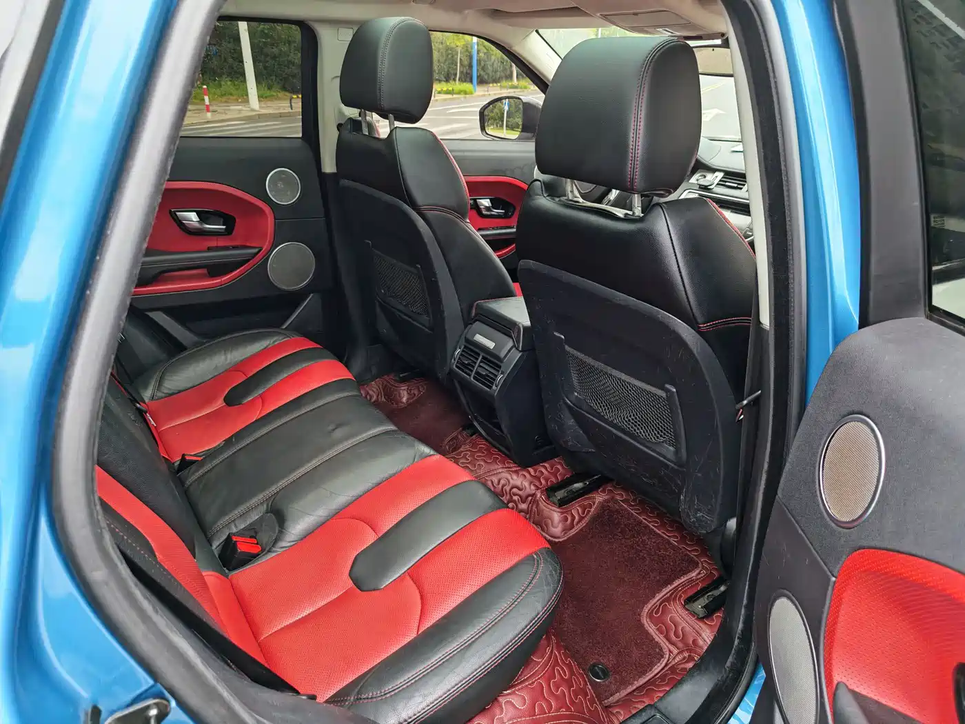 Land Rover Range Rover Evoque (Import) 2014 2.0T 5-door Brilliance Sport фото 14