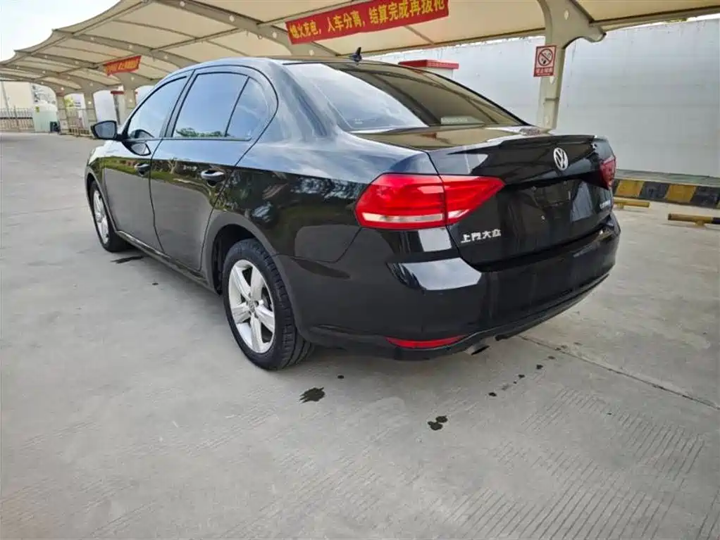 Volkswagen Lavida 2017 1.6L Automatic Trend Edition фото 7