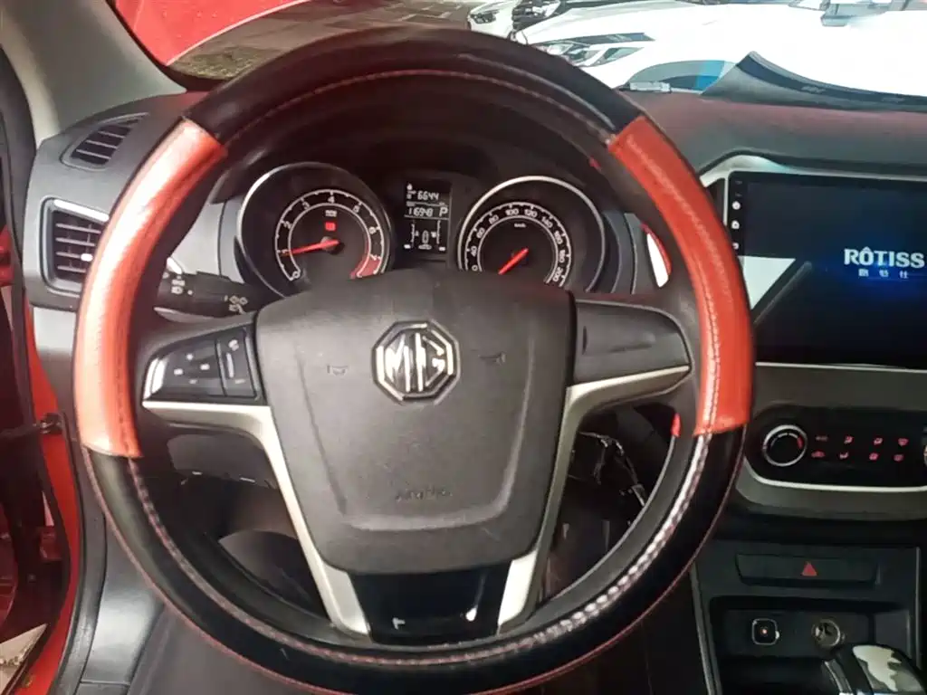 MG GT 2018 2016 Model 1.5L Automatic Premium Luxury Edition