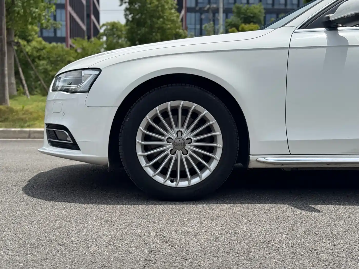 Audi A4L 2015 35 TFSI Auto Comfort фото 8