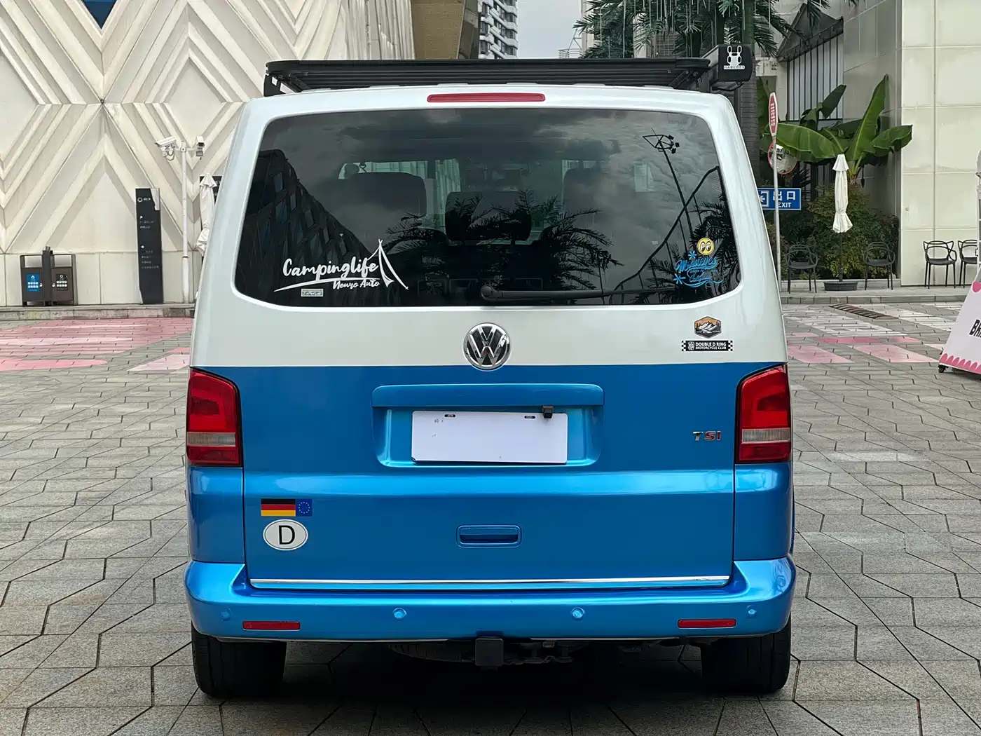 Volkswagen Multivan 2012 2012 2.0TSI 2WD Luxury Edition