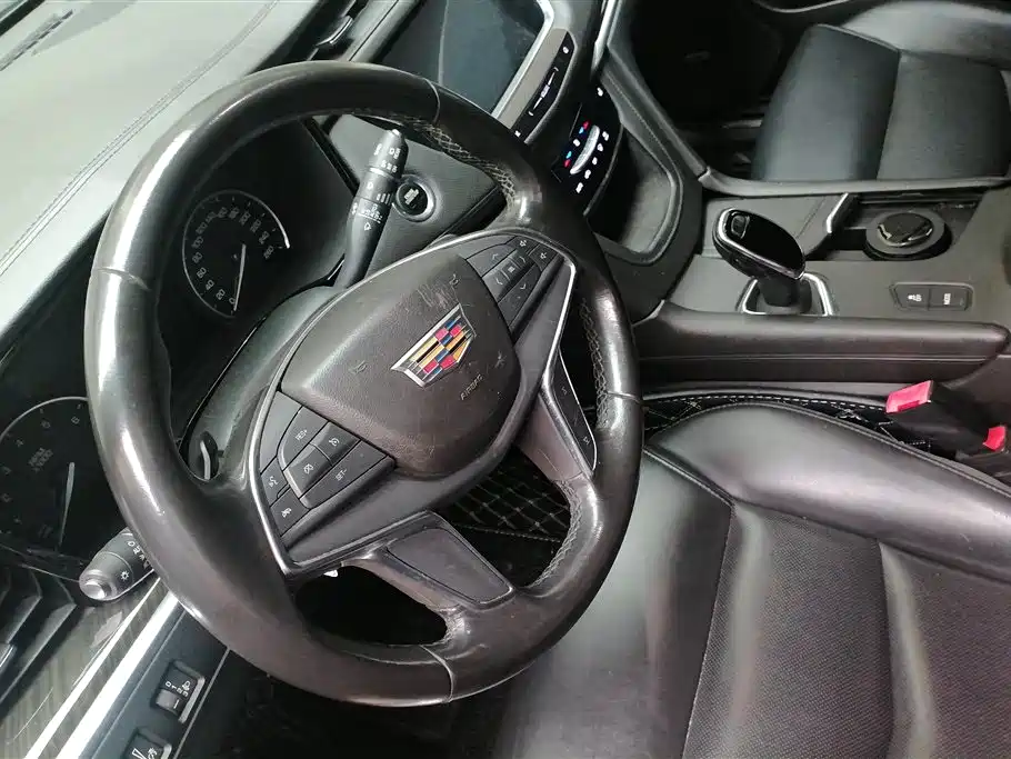 Cadillac XT5 2018 25T Luxury фото 15