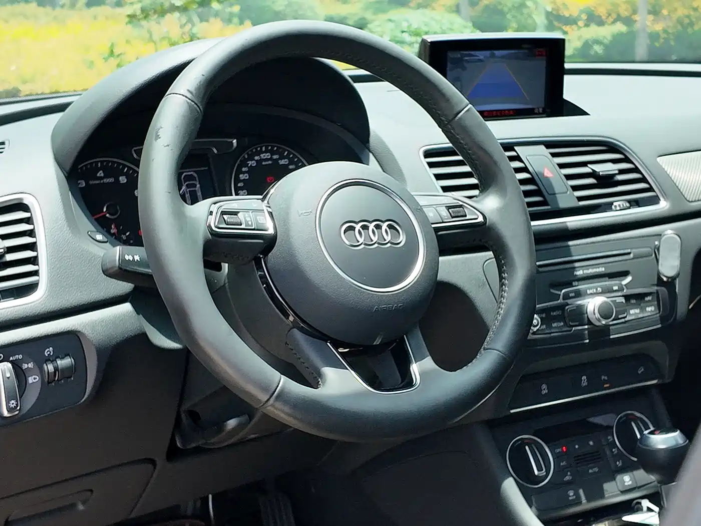 Audi Q3 2018 30th Anniversary Edition 35 TFSI Sport фото 5