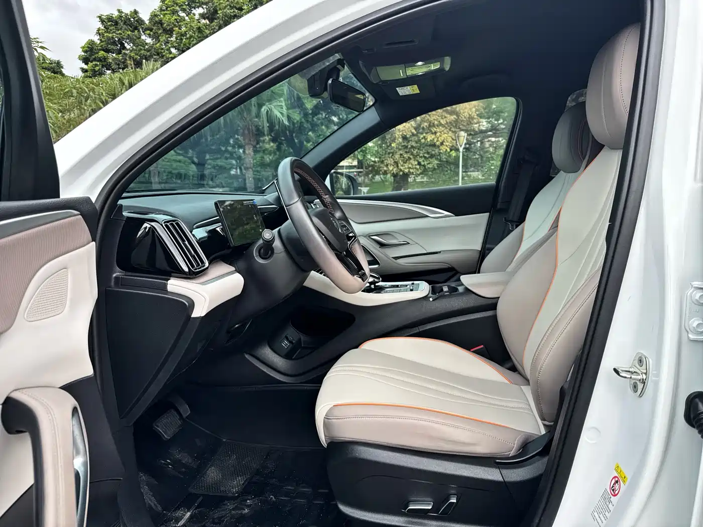 BYD Song Pro New Energy 2023 Champion Edition DM-i 71KM Leading Type фото 11