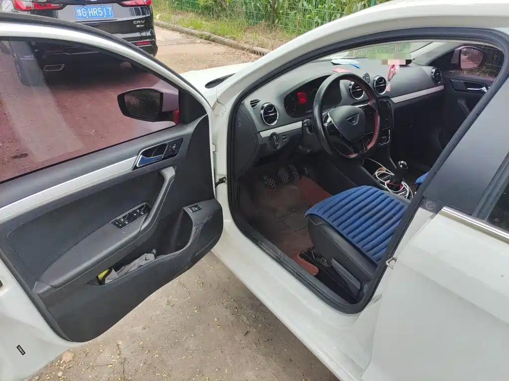 Jetta VA3 2020 2019 1.5L Manual Joy Edition