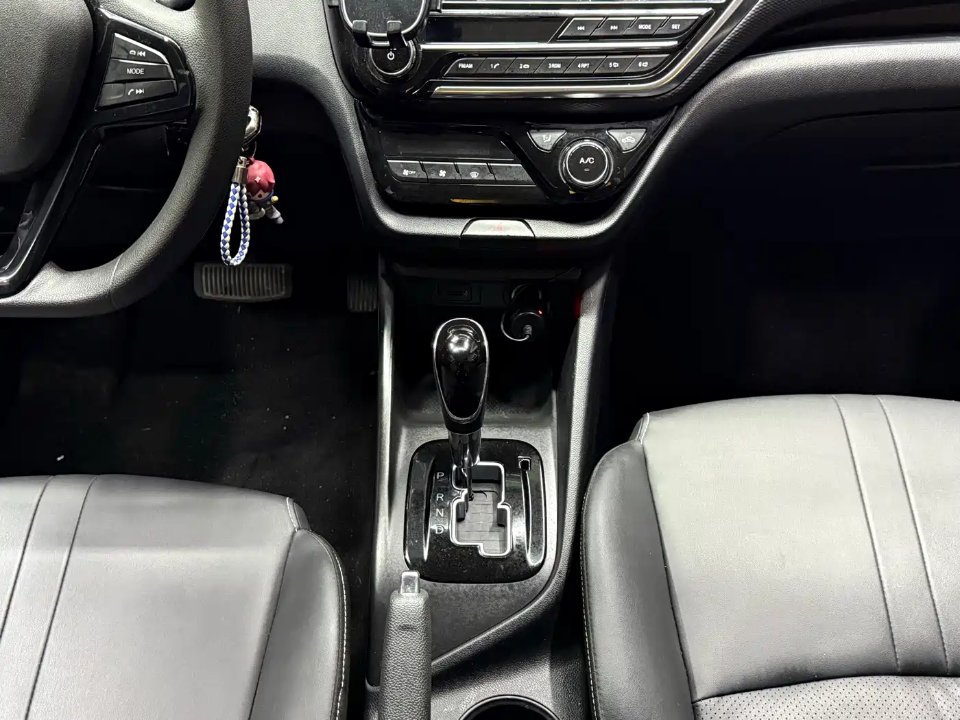 Changan Yuexiang 2020 2019 1.5L DCT Luxury China VI