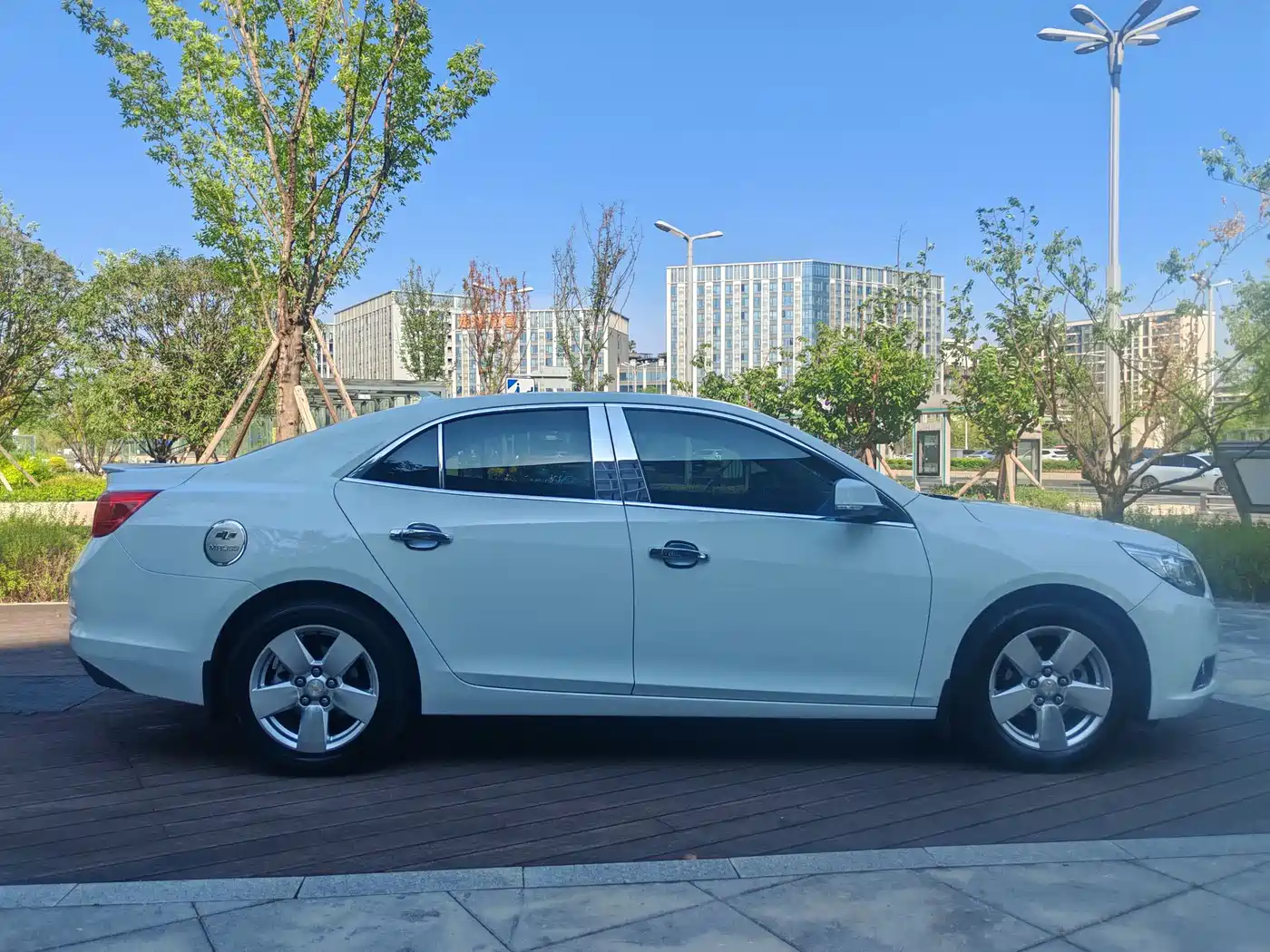 Chevrolet Malibu 2013 2013 2.0L Automatic Luxury Edition
