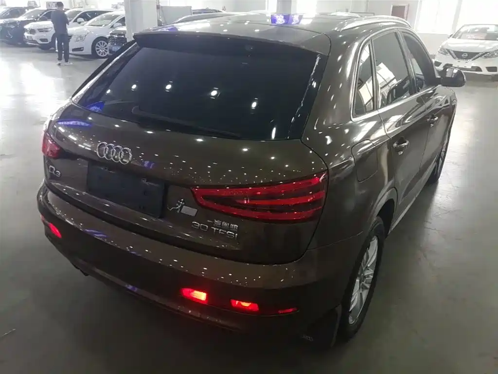 Audi Q3 2015 30 TFSI Comfort фото 7