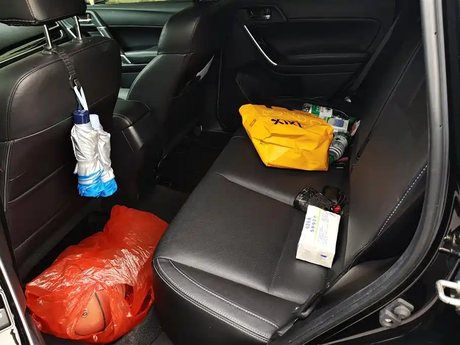 SUBARU FORESTER