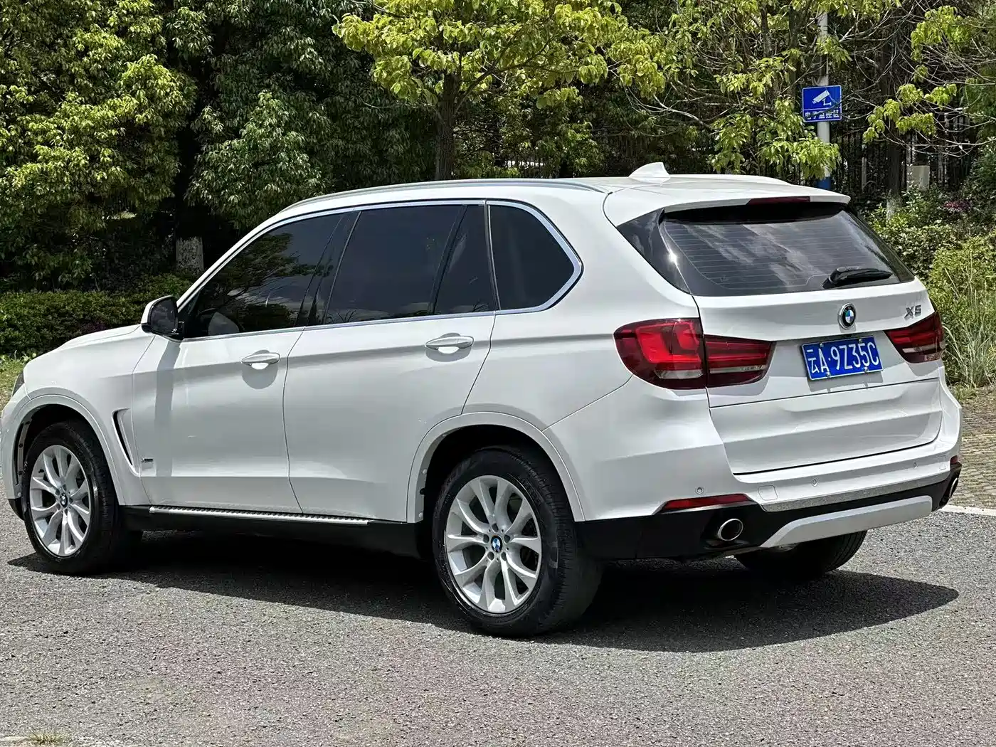 BMW X5 (Import) 2017 xDrive28i фото 26