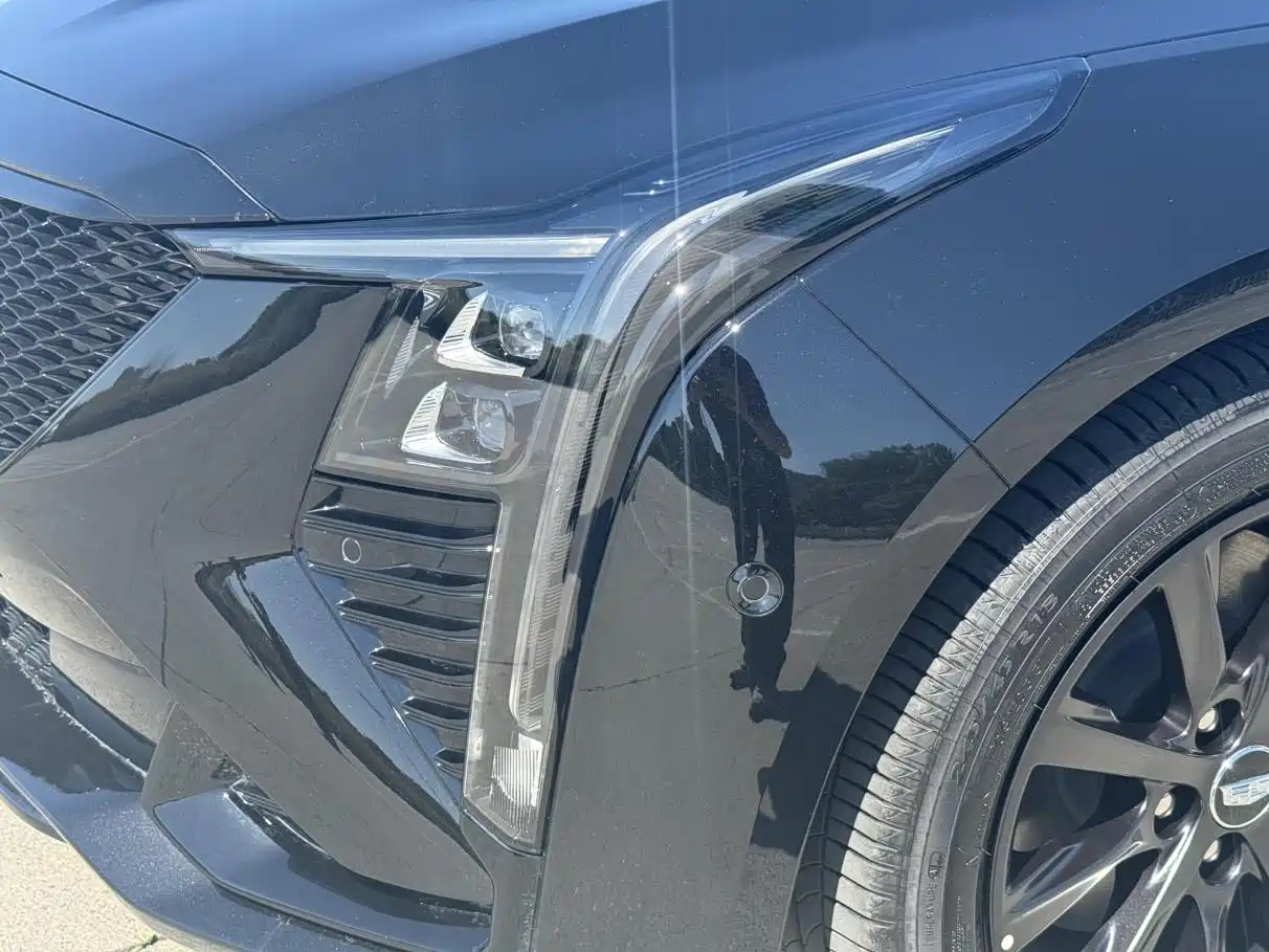 Cadillac CT5 2025 Model 28T Track Performance Edition фото 14