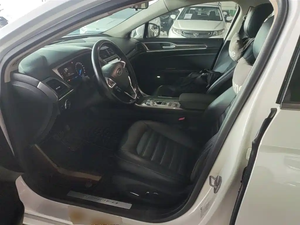 FORD MONDEO