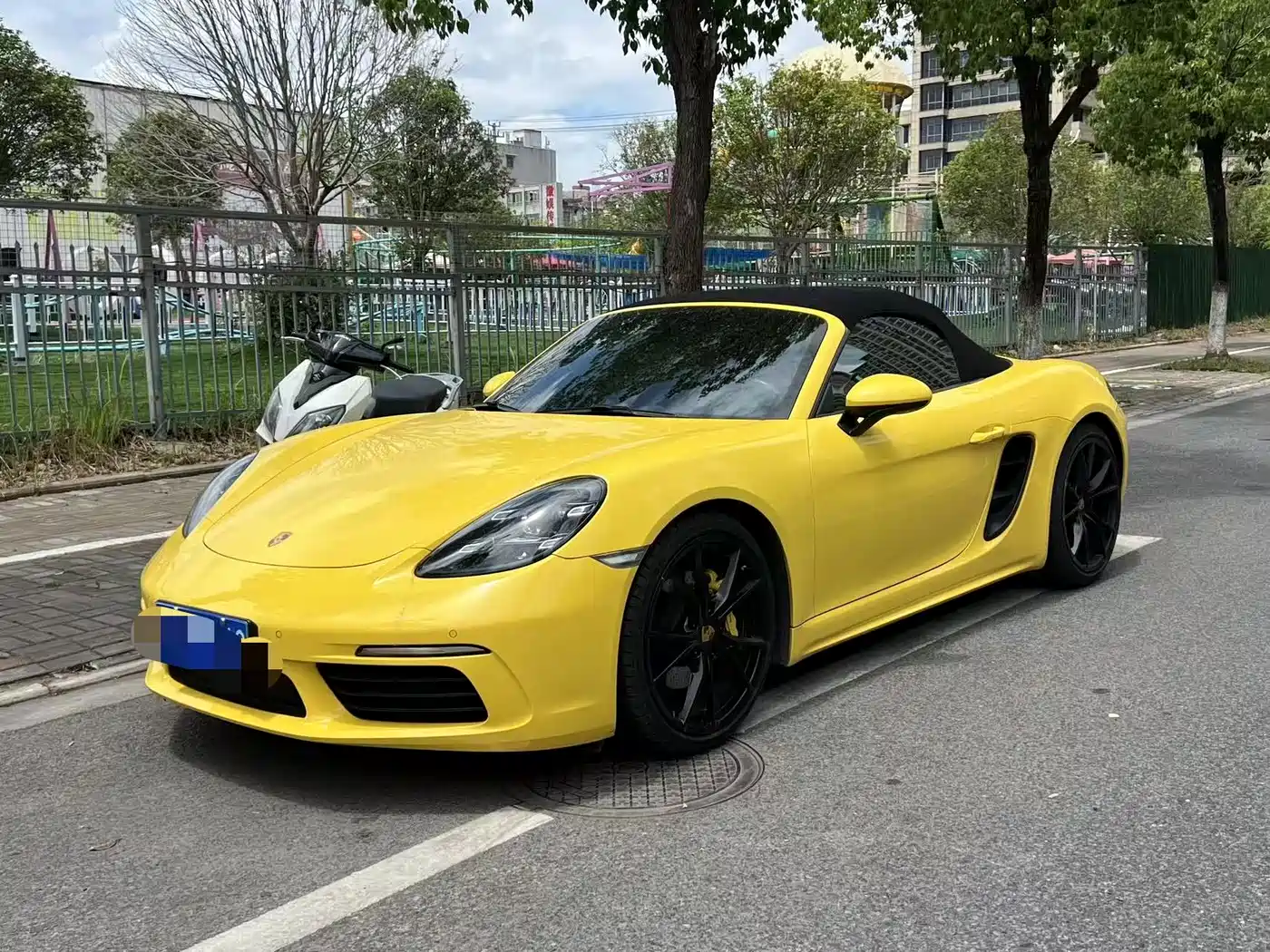 Porsche 718 2018 Boxster 2.0T фото 15