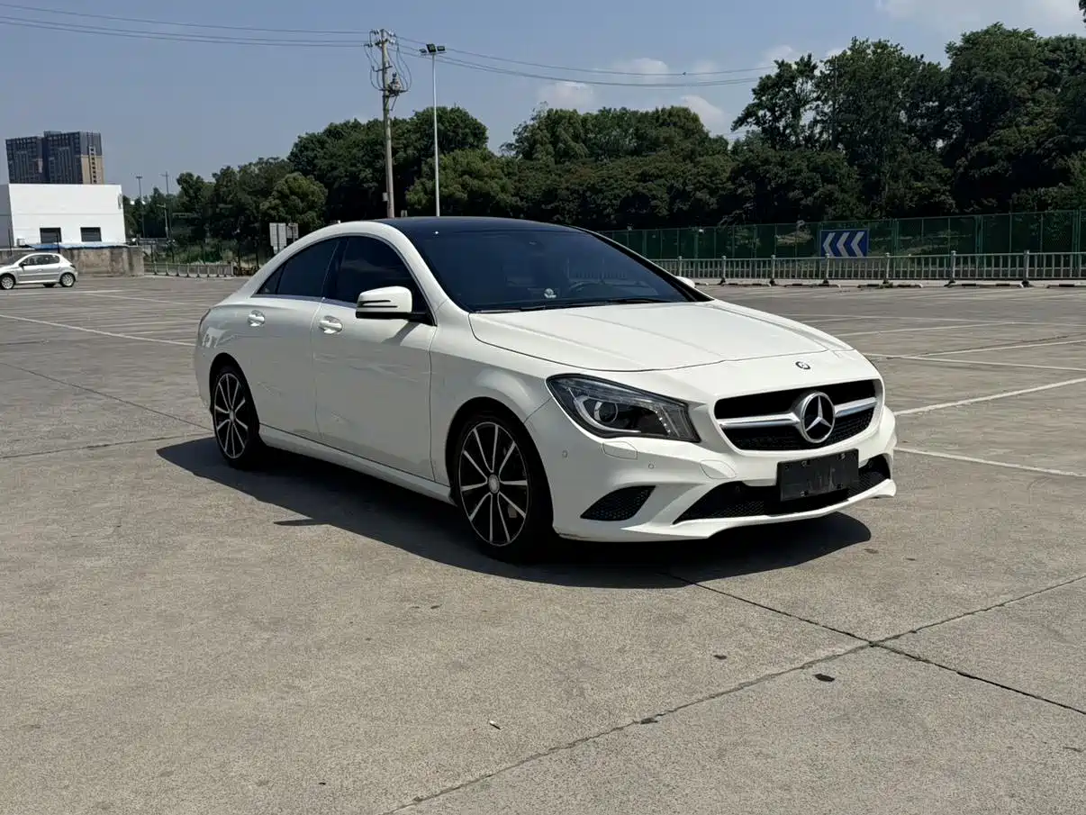 Mercedes-Benz CLA (Import) 2015 CLA 200 фото 3