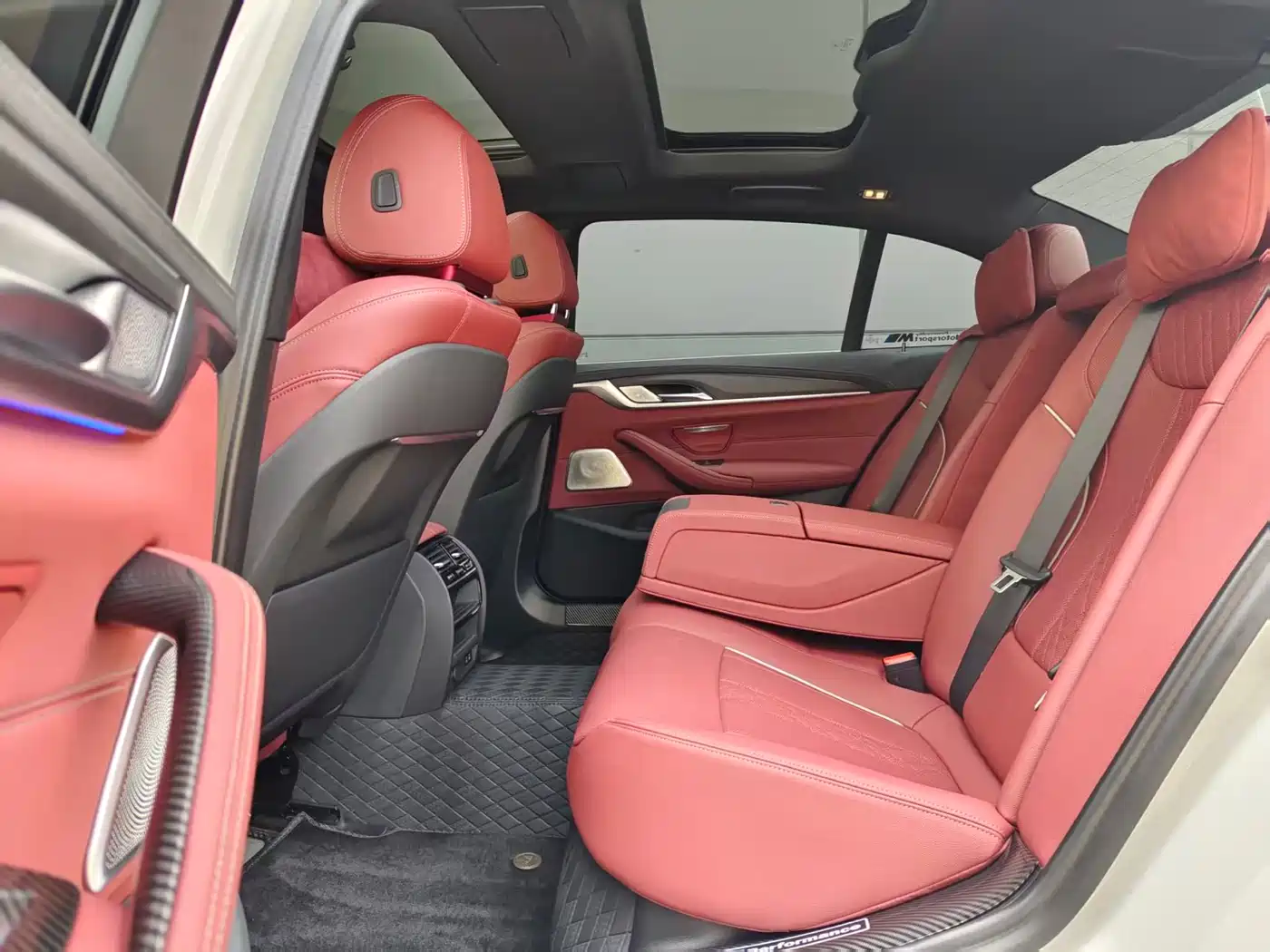 BMW 5 Series 2023 530Li Leading M Sport Package фото 7