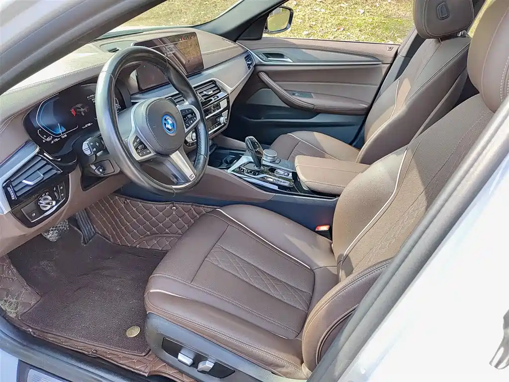 BMW 5 Series New Energy 2022 Facelift 535Le M Sport Package фото 7